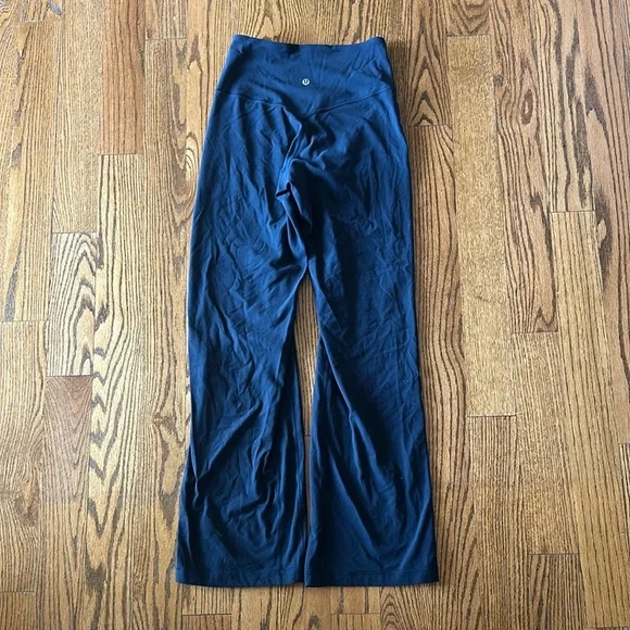 Lululemon Align High-Rise Wide Leg Pants - Picture 4 of 4